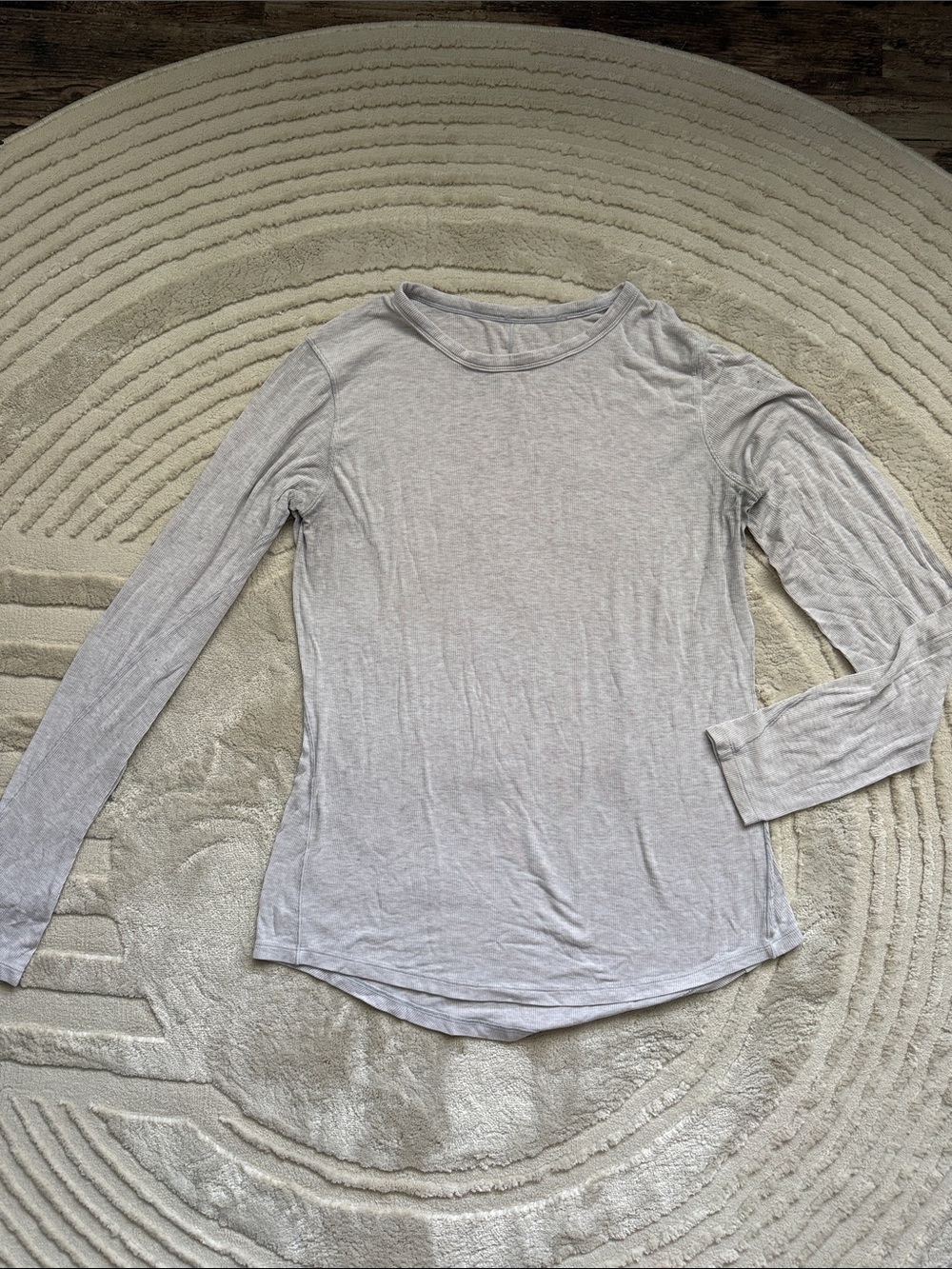 lululemon athletica Light Heather Gray Long Sleeve Crew Tee